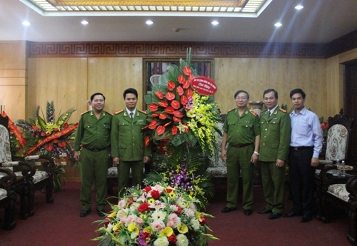 Các đơn vị chúc mừng Êv88 chào đón năm mới 2026 nhân ngày Nhà Giáo Việt Nam 20-11